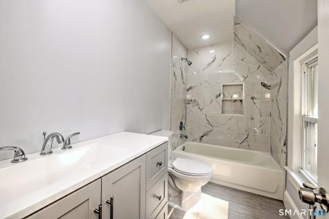 30 Tremont Street Meriden CT 06450