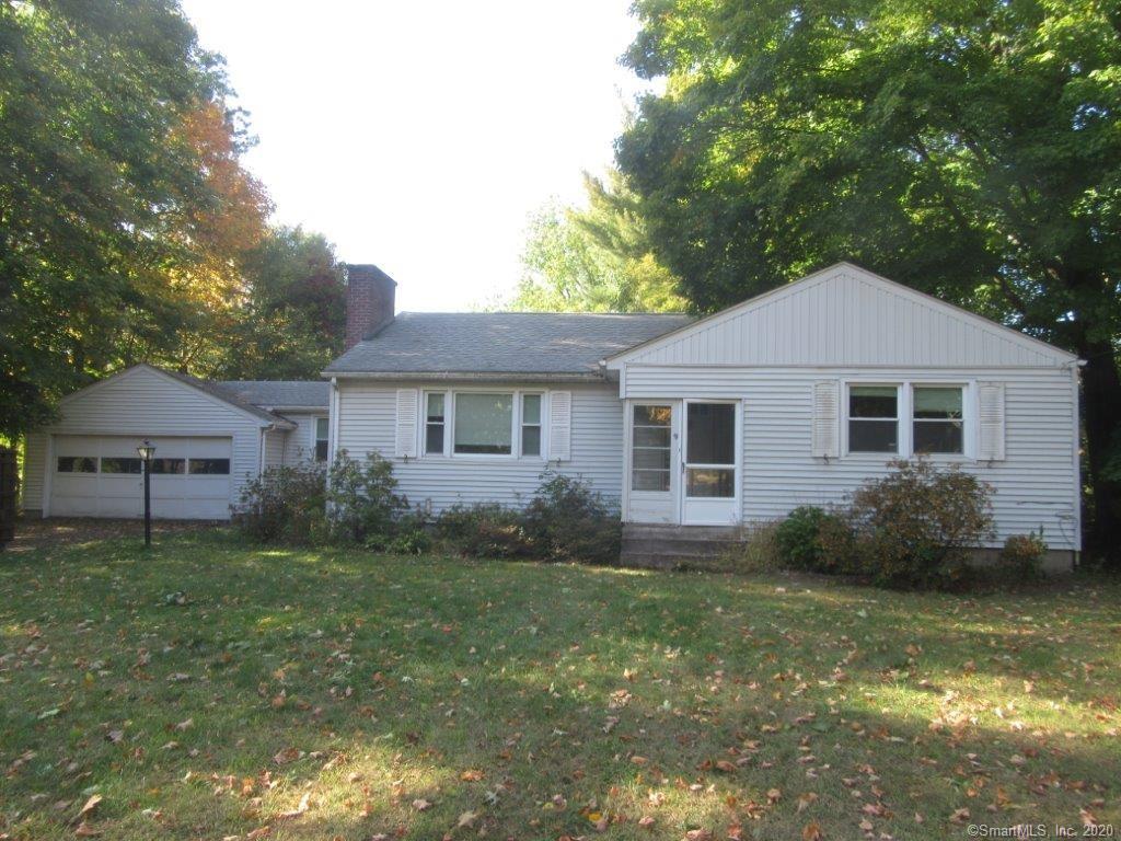 9 East Weatogue Street Simsbury CT 06070