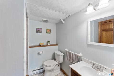 31 Saint Peters Court Putnam CT 06260