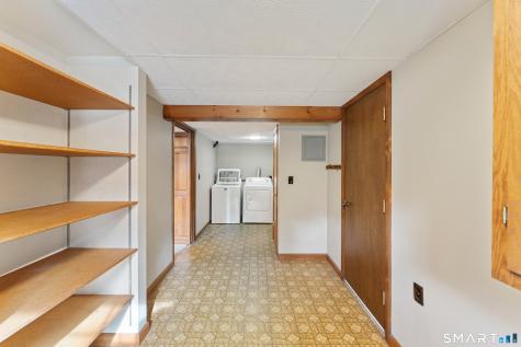 31 Saint Peters Court Putnam CT 06260