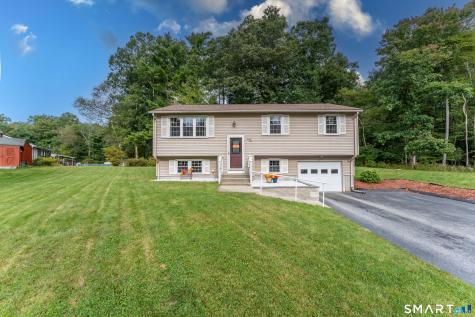 31 Saint Peters Court Putnam CT 06260