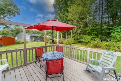 31 Saint Peters Court Putnam CT 06260
