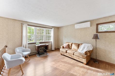 31 Saint Peters Court Putnam CT 06260
