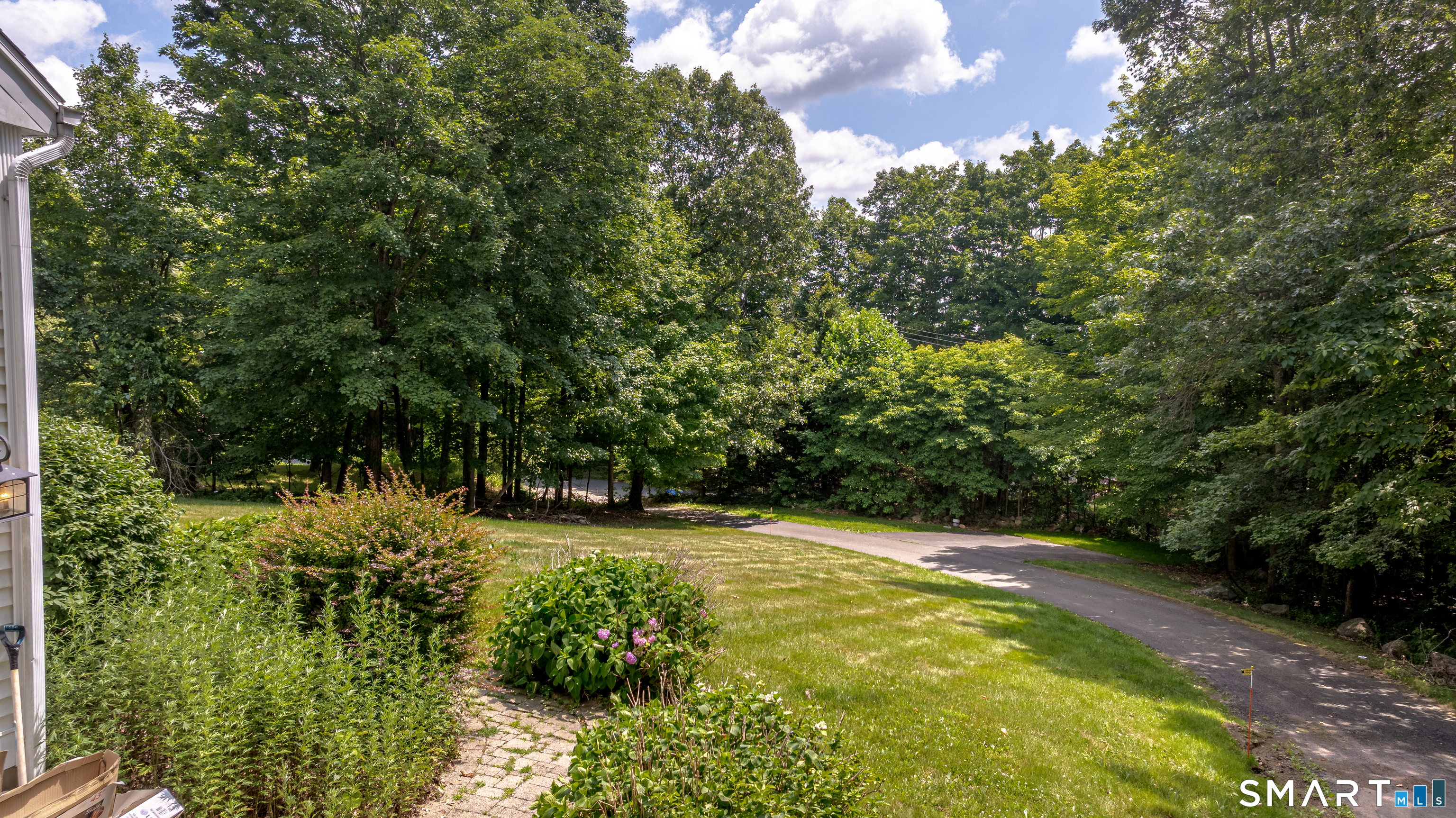 20 Gaylord Mountain Road Hamden CT 06518