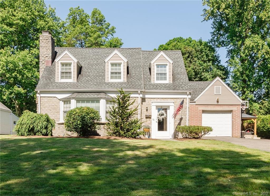 82 Lorma Avenue Trumbull CT 06611