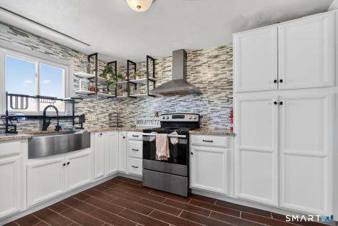 7 Dove Drive Meriden CT 06451