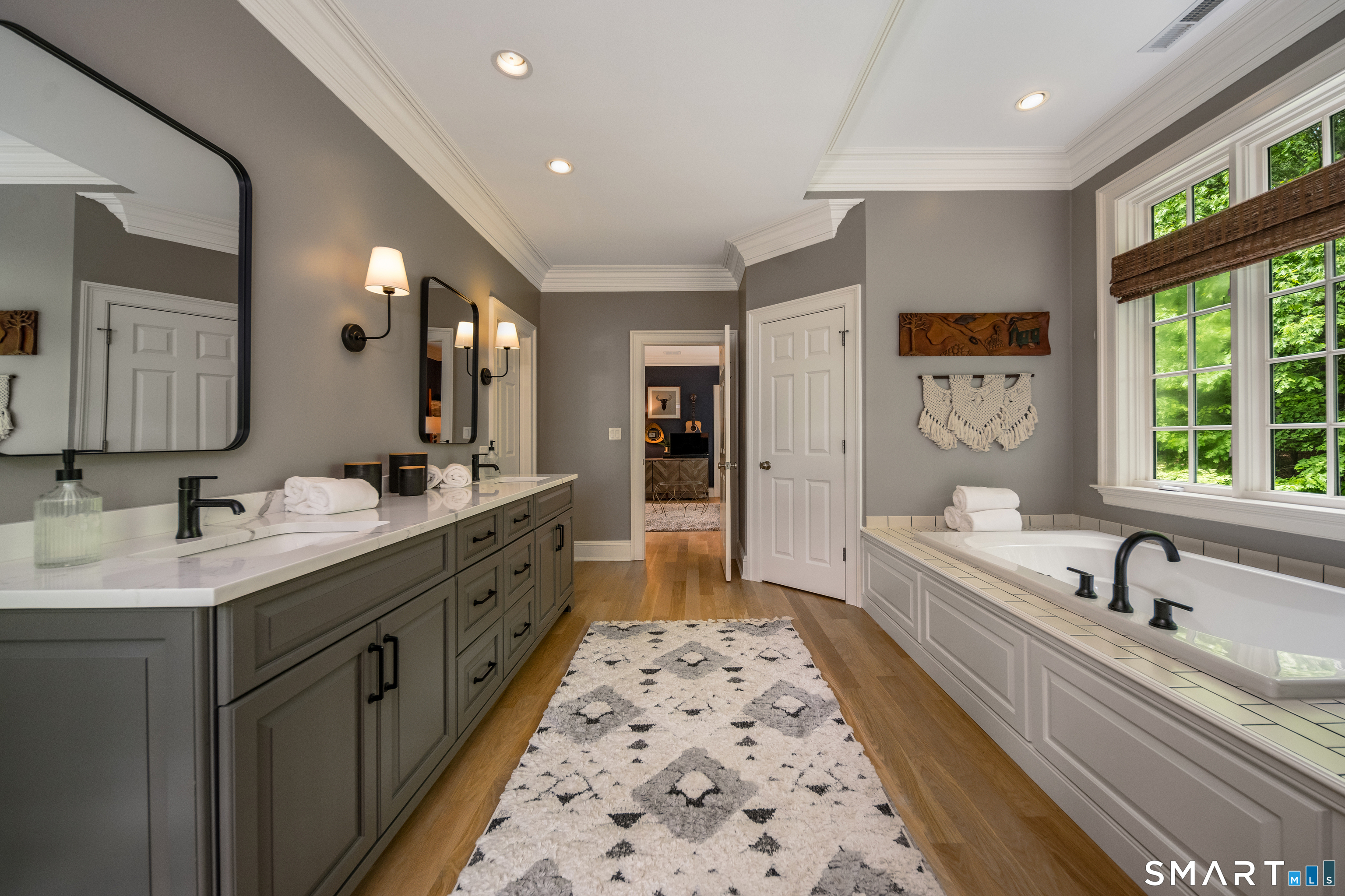 63 Westland Road Avon CT 06001