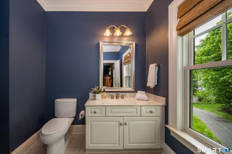 63 Westland Road Avon CT 06001