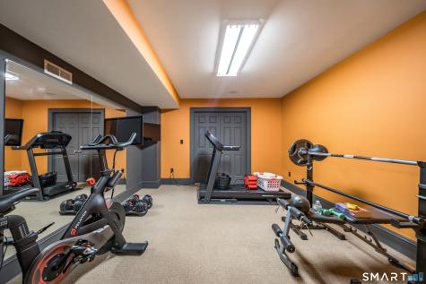 63 Westland Road Avon CT 06001