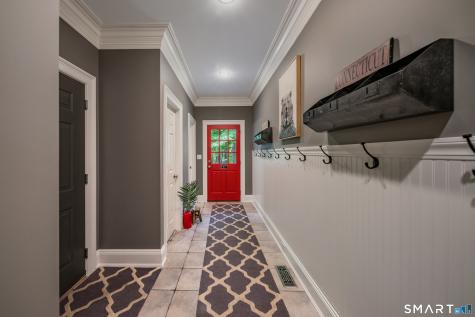 63 Westland Road Avon CT 06001