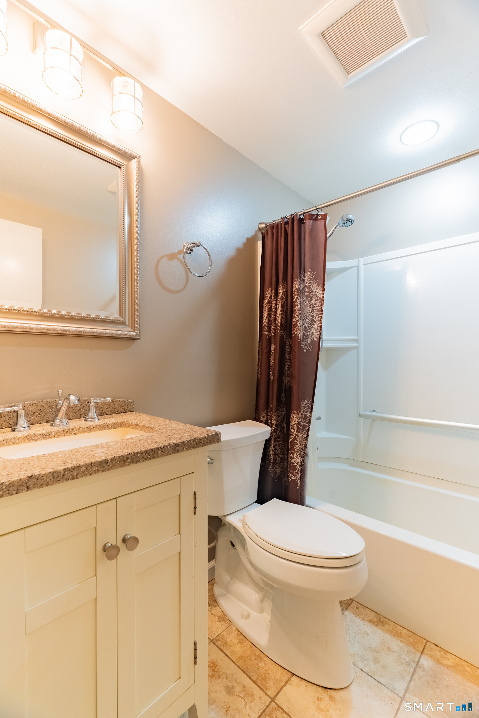 46 Apple Street Wallingford CT 06492