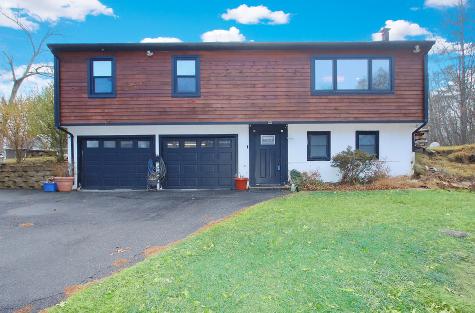 5 Deer Trail Newtown CT 06482