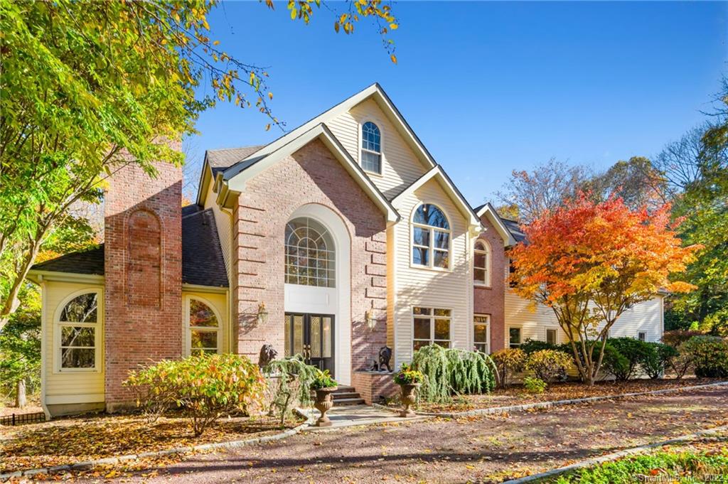 215 Paddock Hill Lane Fairfield CT 06824