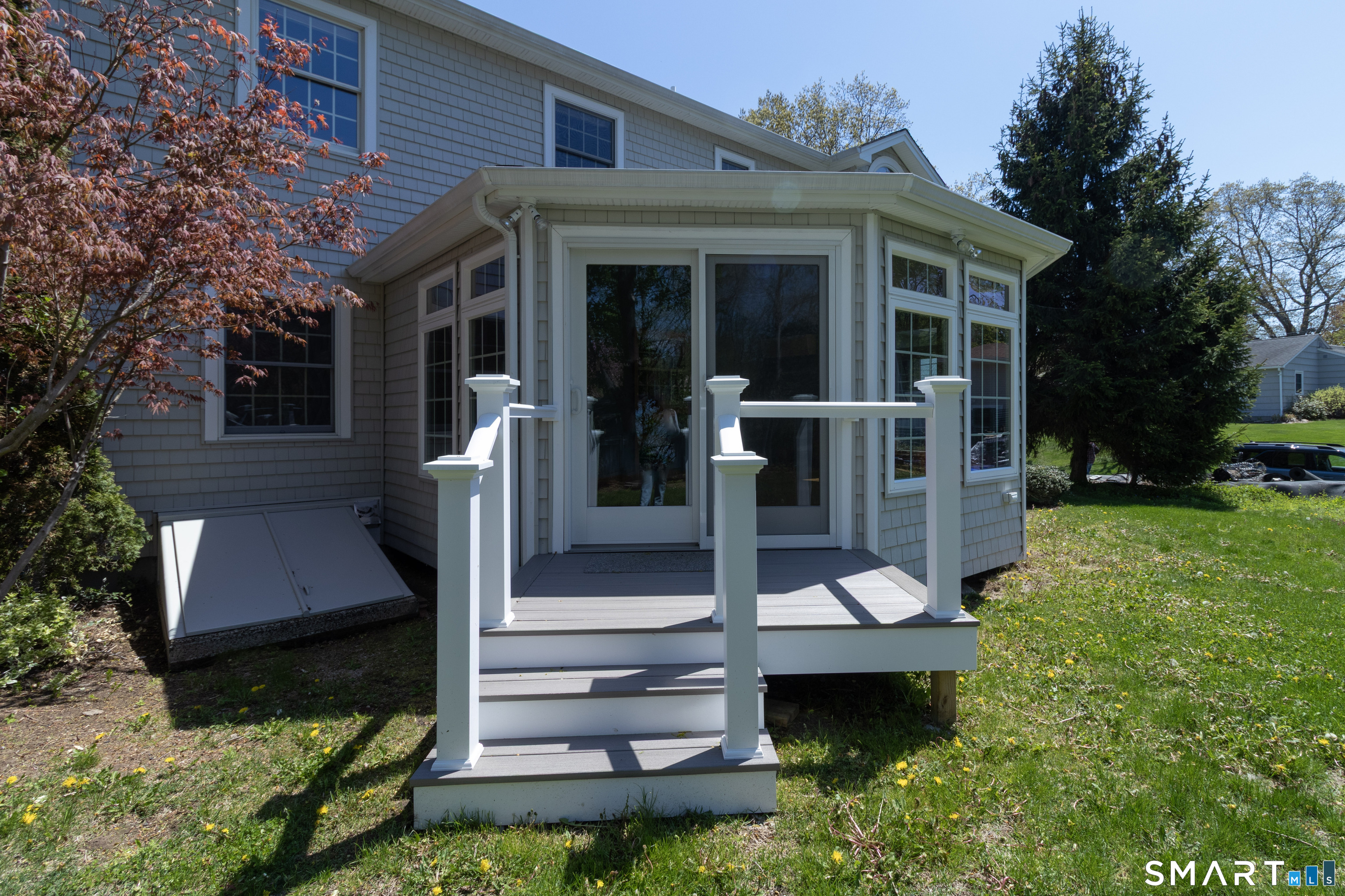 9 Howd Avenue Branford CT 06405