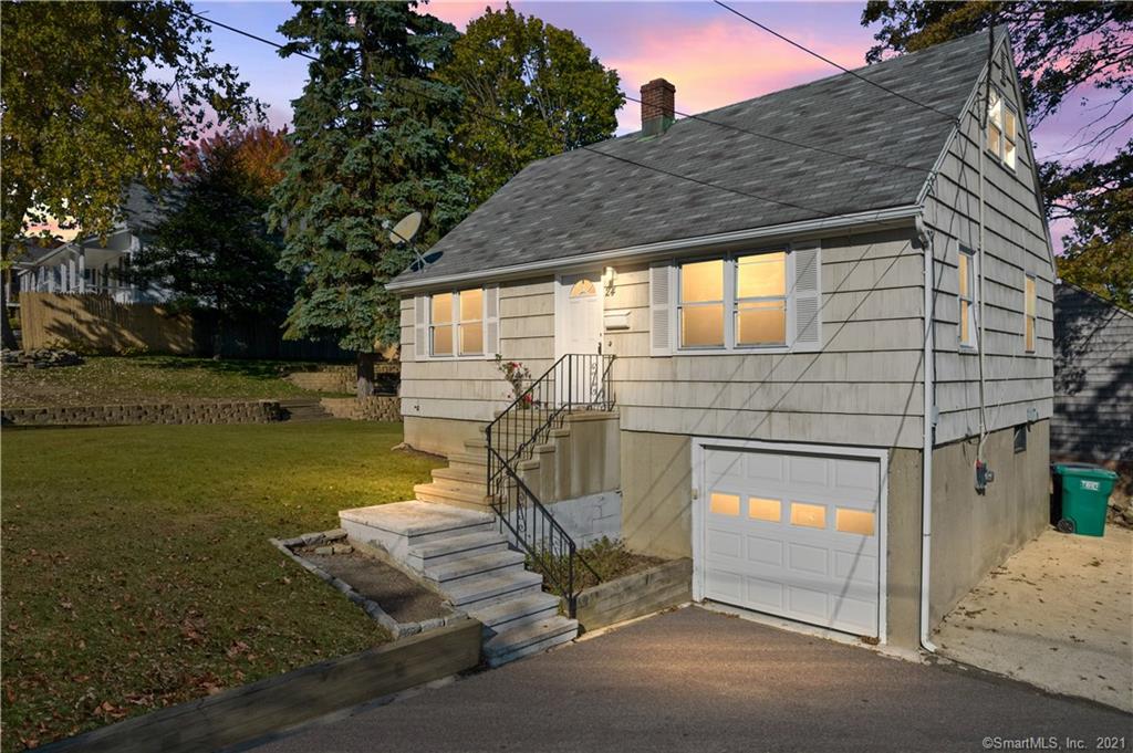 24 New England Avenue Fairfield CT 06824