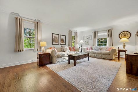 12 Thornwood Place Trumbull CT 06611