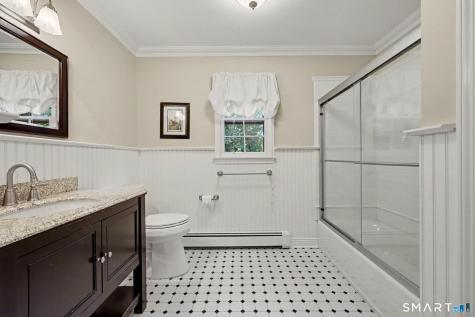 12 Thornwood Place Trumbull CT 06611