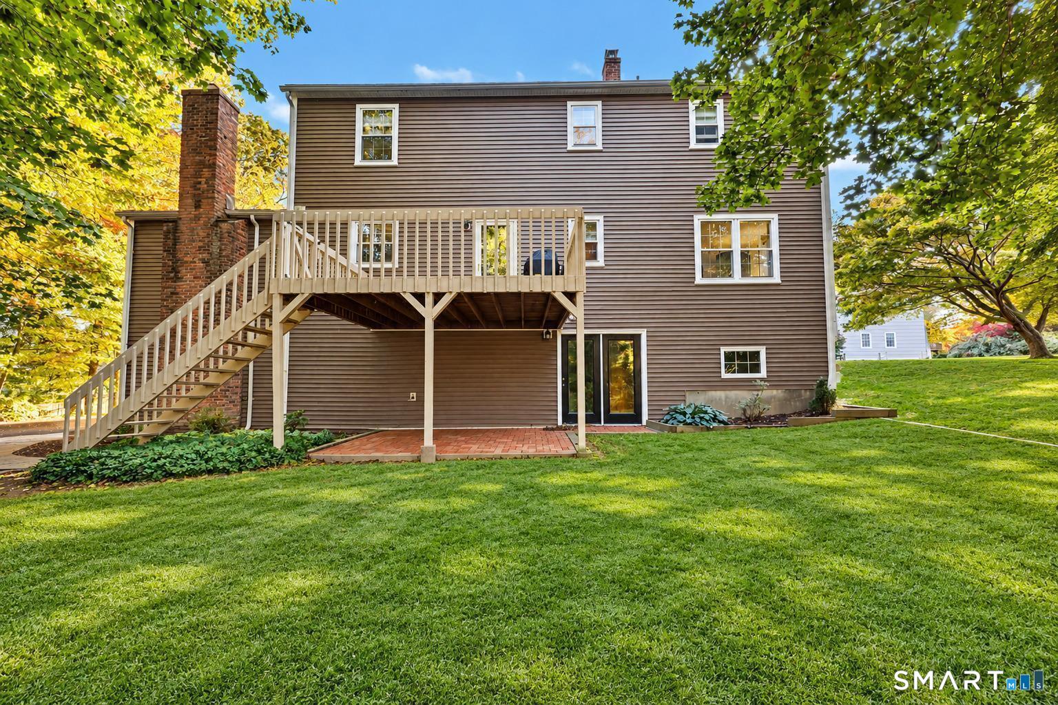 12 Thornwood Place Trumbull CT 06611