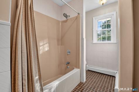 60 Round Hill Terrace Milford CT 06461