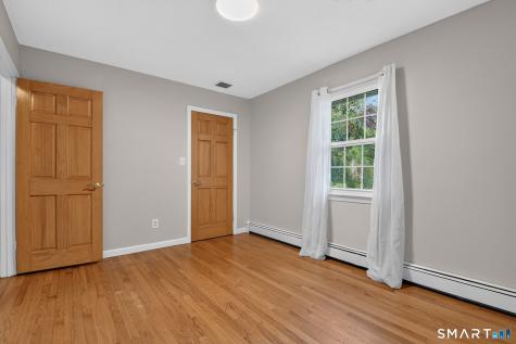 60 Round Hill Terrace Milford CT 06461