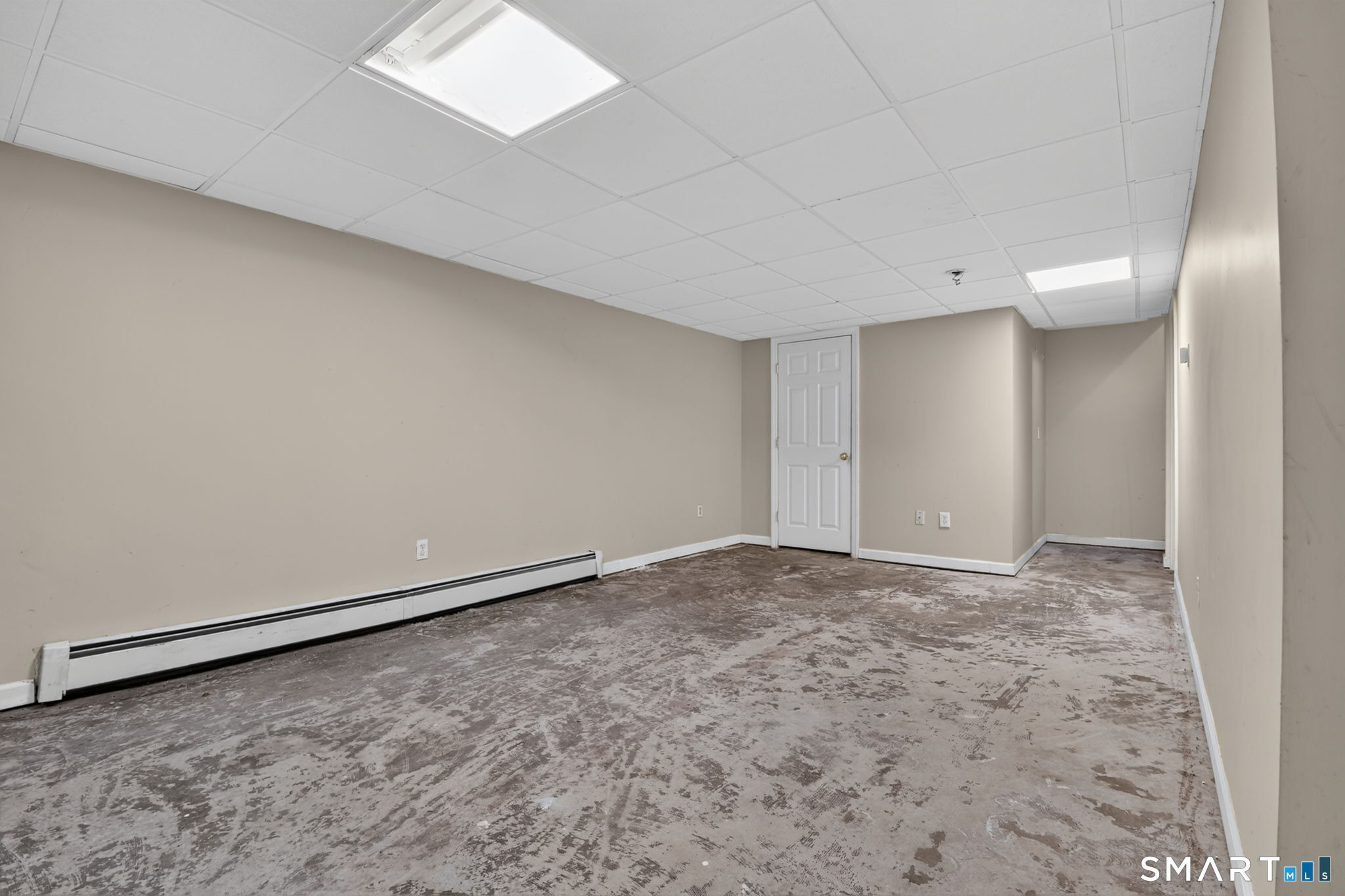 60 Round Hill Terrace Milford CT 06461