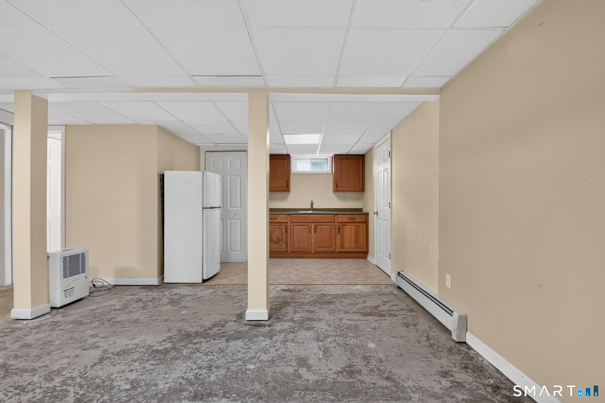 60 Round Hill Terrace Milford CT 06461