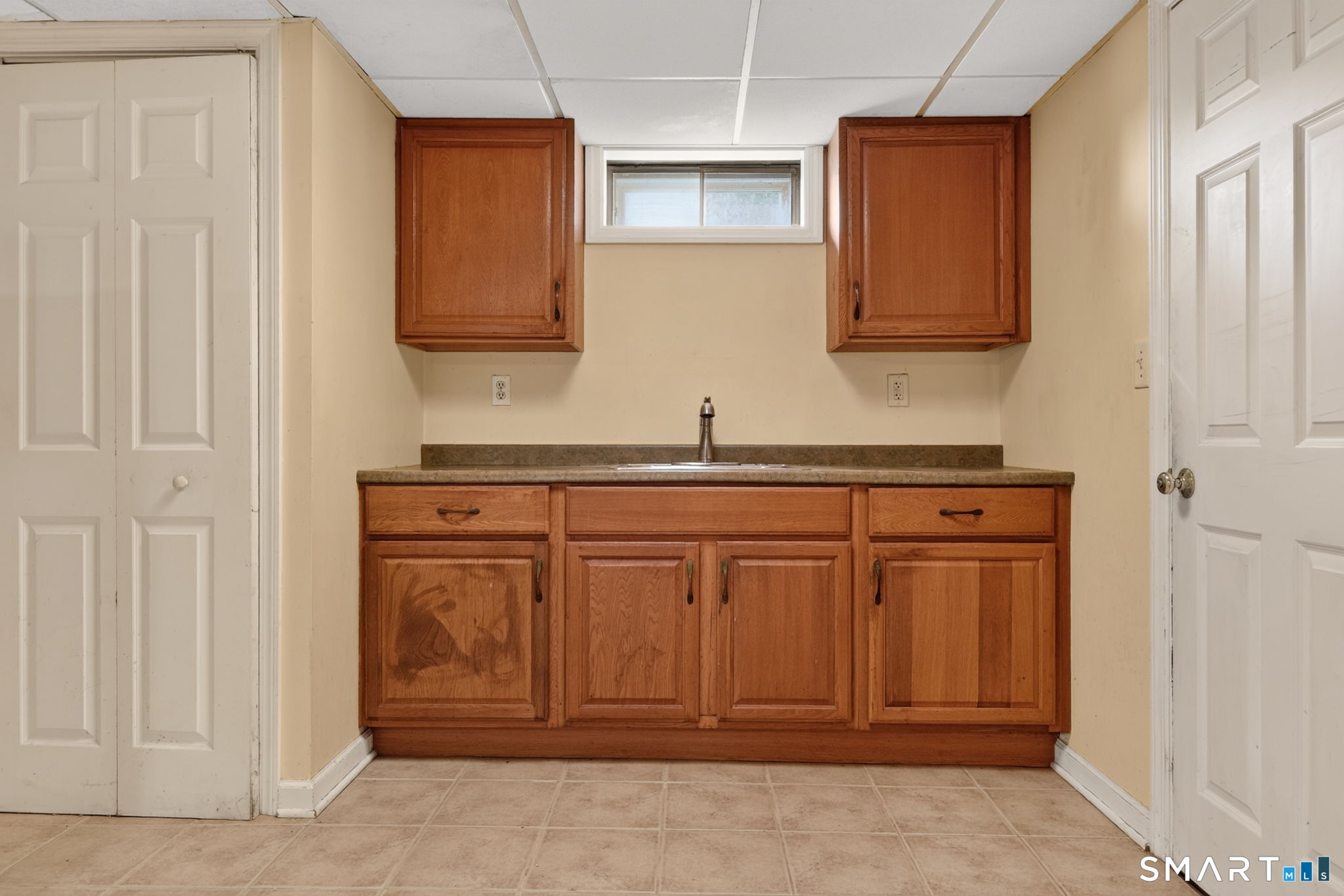 60 Round Hill Terrace Milford CT 06461