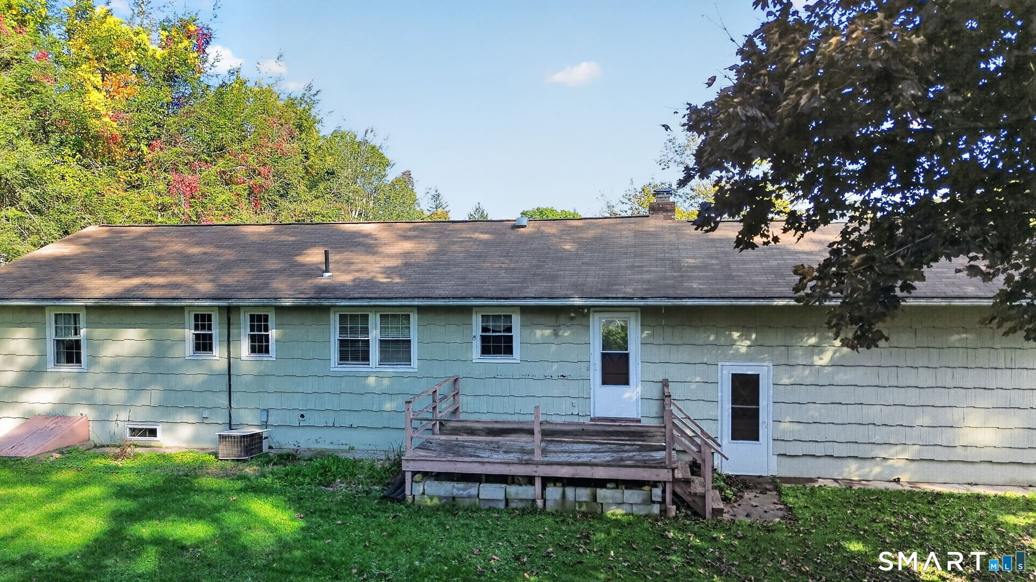 60 Round Hill Terrace Milford CT 06461