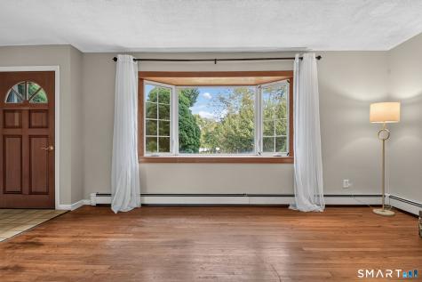 60 Round Hill Terrace Milford CT 06461