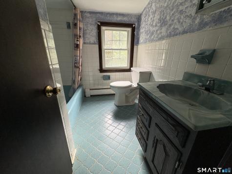 1252 East Street Southington CT 06489