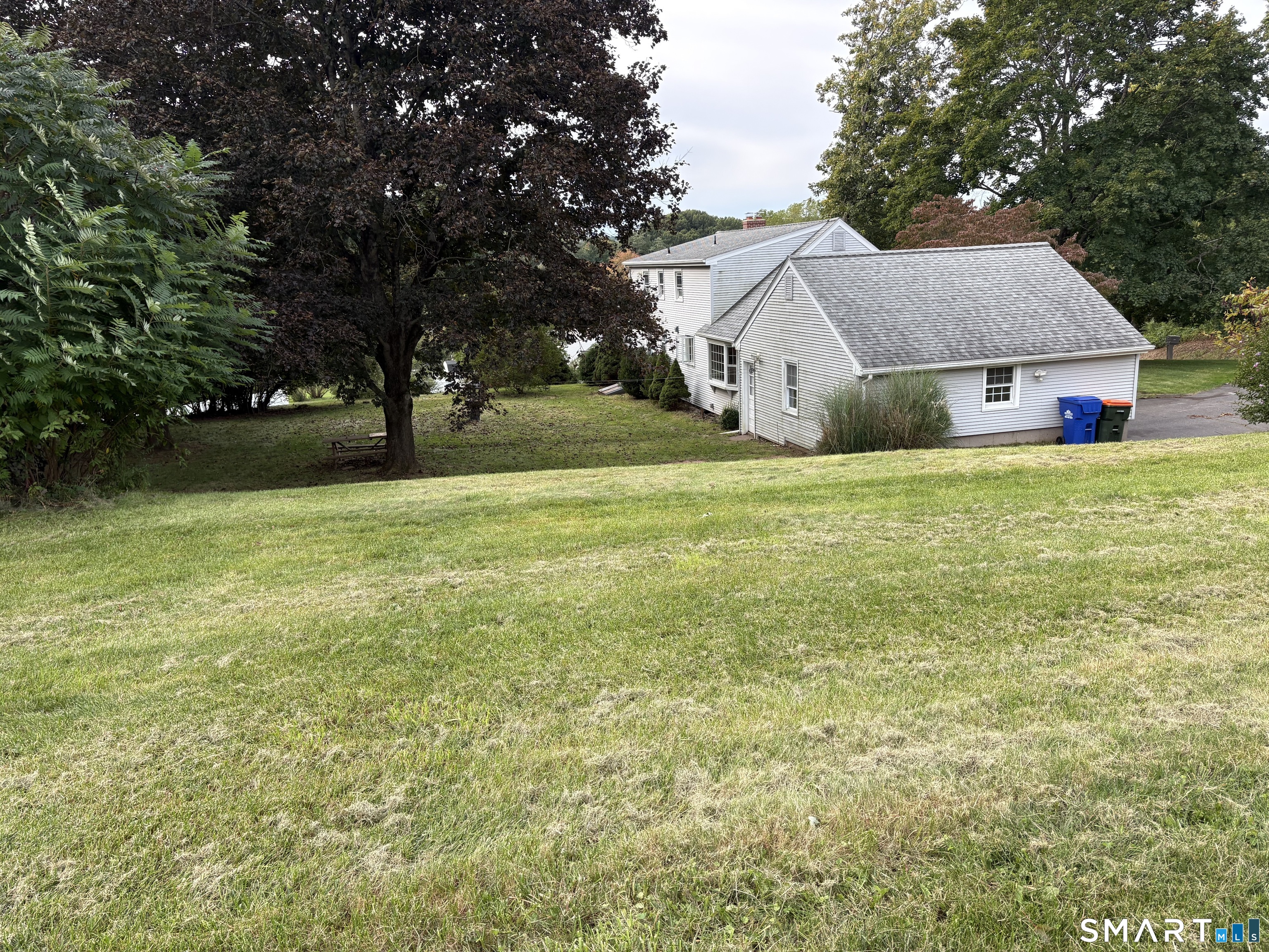 1252 East Street Southington CT 06489