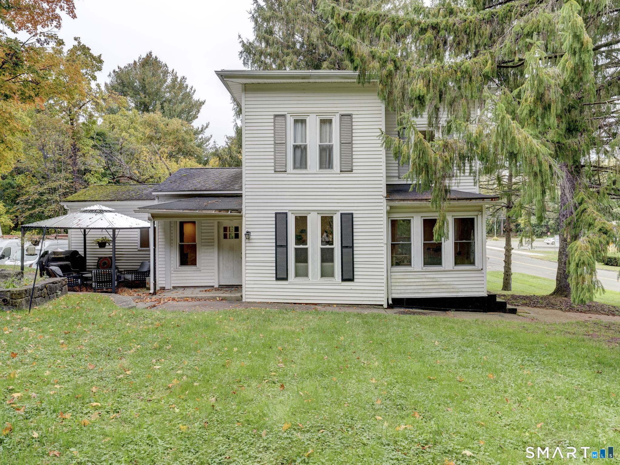 315 Divinity Street Bristol CT 06010