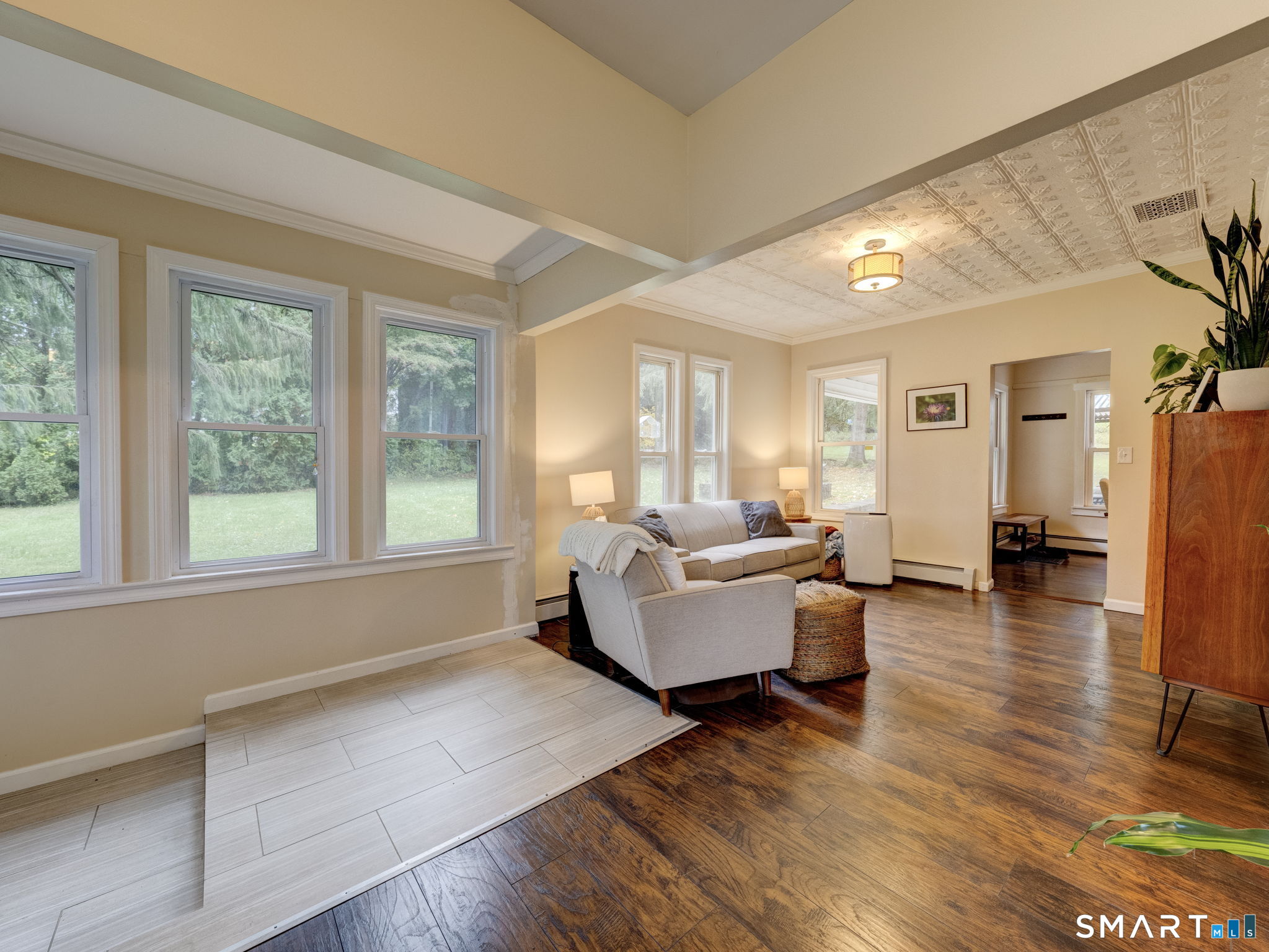 315 Divinity Street Bristol CT 06010