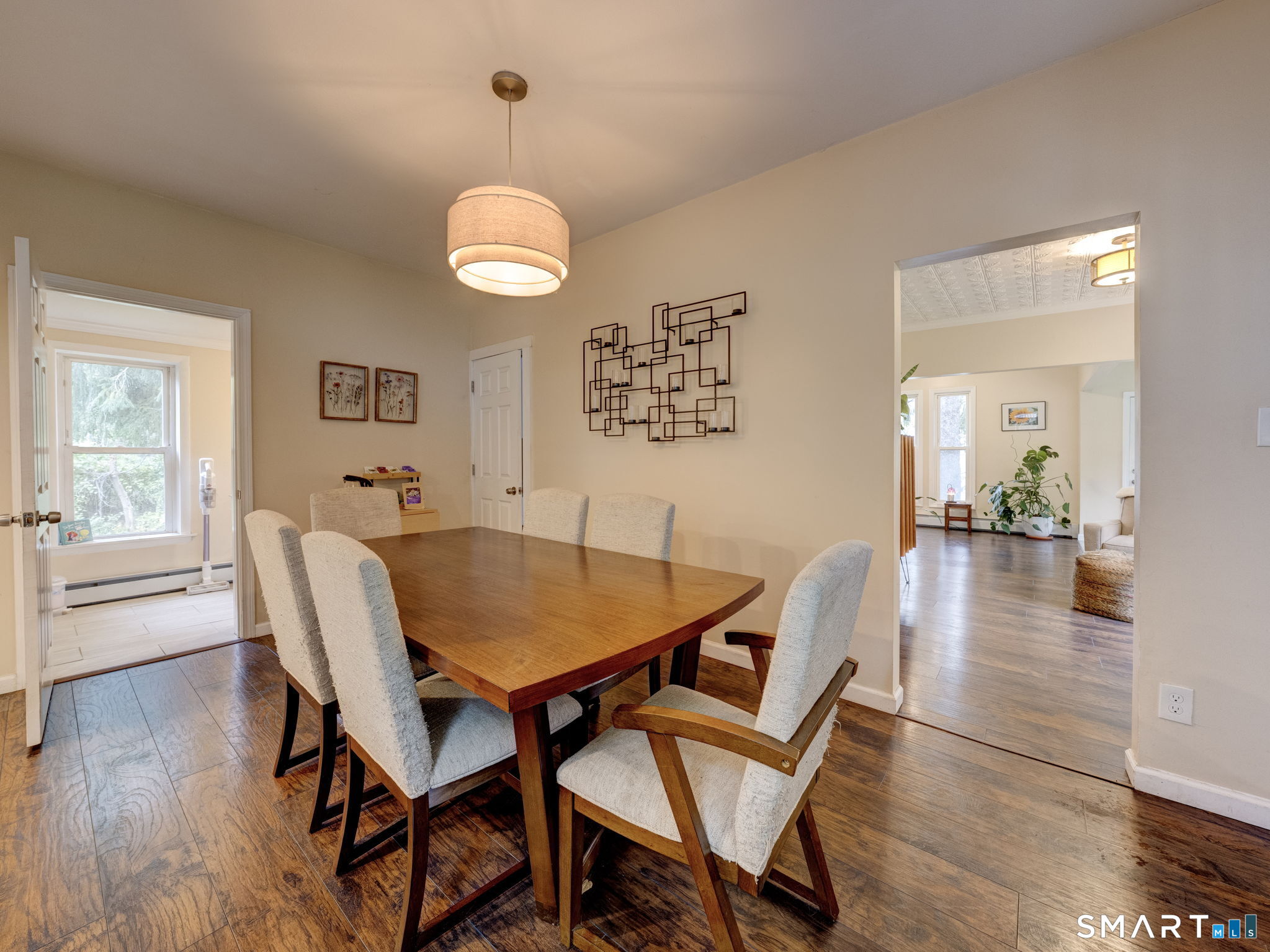 315 Divinity Street Bristol CT 06010