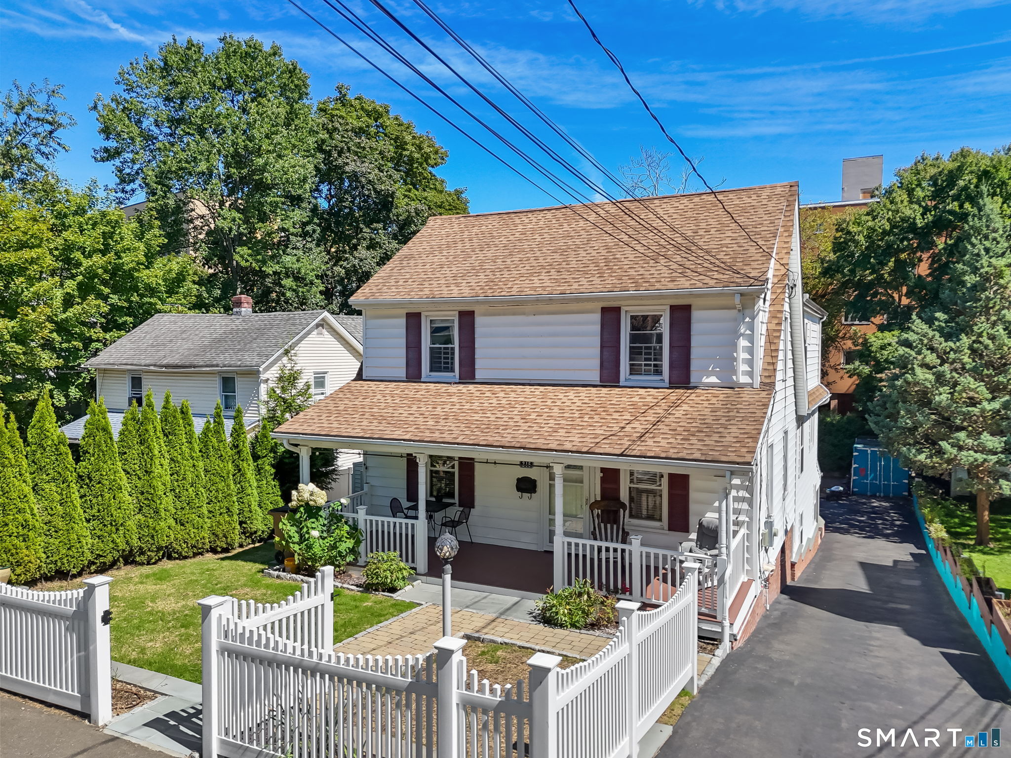 215 Knickerbocker Avenue Stamford CT 06907