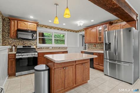 79 Green Meadow Road Milford CT 06461