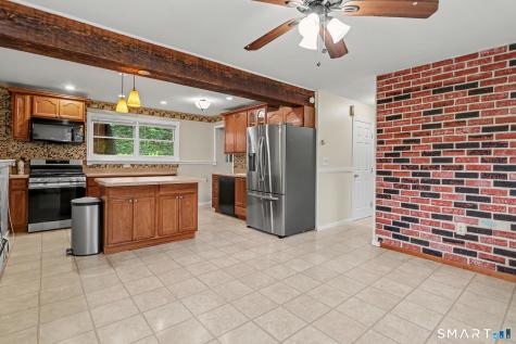 79 Green Meadow Road Milford CT 06461