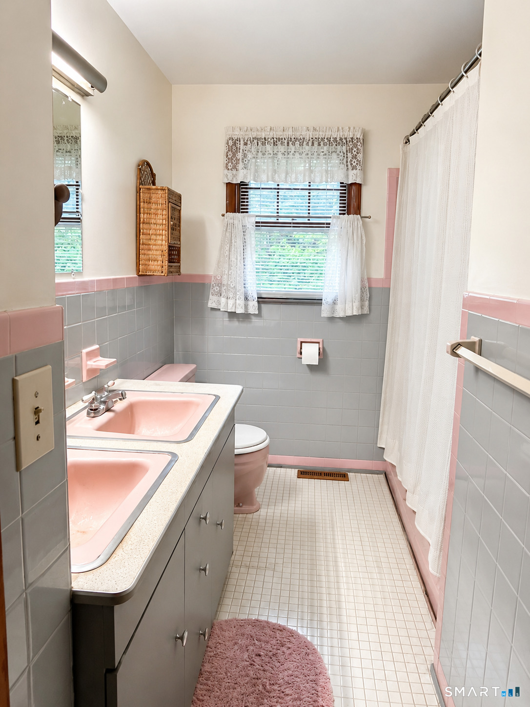 190 Clark Hill Road East Hampton CT 06424
