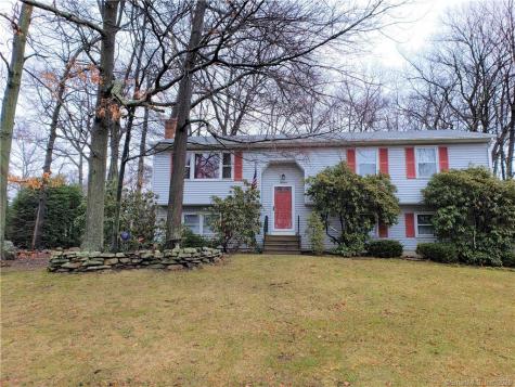 19 Nutmeg Road Bristol CT 06010