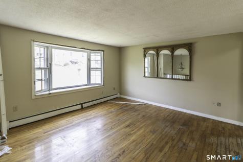 272 Anns Farm Road Hamden CT 06518