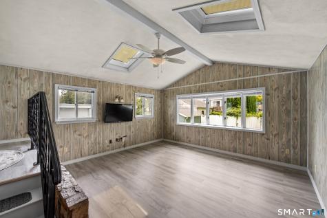 24 Carpenter Street Norwich CT 06360
