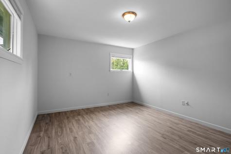 24 Carpenter Street Norwich CT 06360