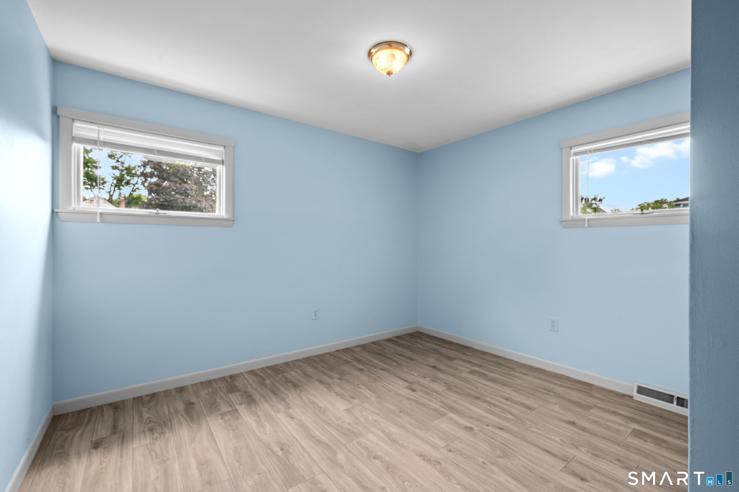 24 Carpenter Street Norwich CT 06360