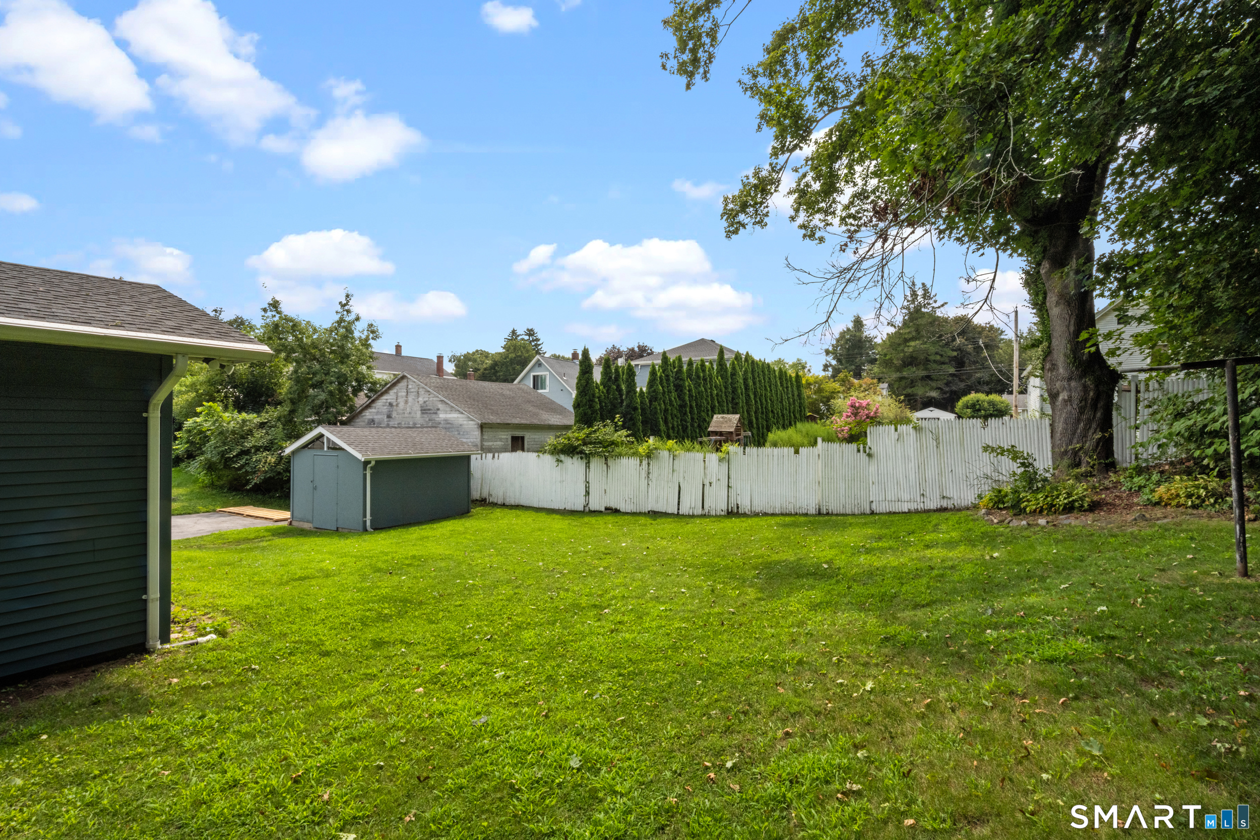 24 Carpenter Street Norwich CT 06360