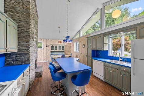 24 Carpenter Street Norwich CT 06360
