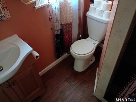 64 Peck Street Norwich CT 06360