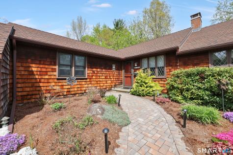 1186 Trout Brook Drive West Hartford CT 06119