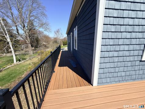 7 Larson Street Waterford CT 06385
