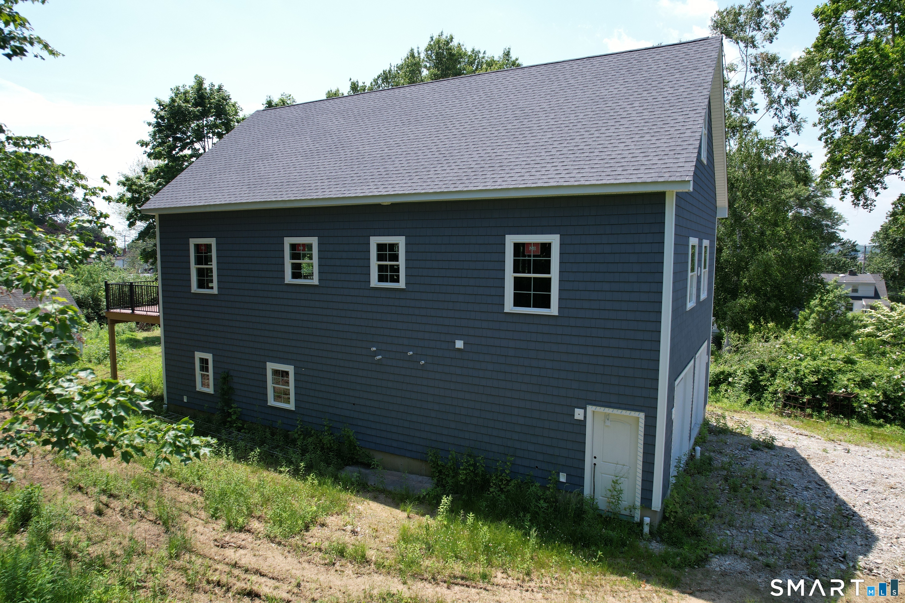 7 Larson Street Waterford CT 06385