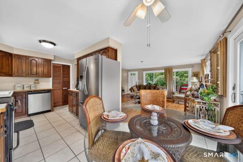 2 Batt Lane East Haven CT 06513